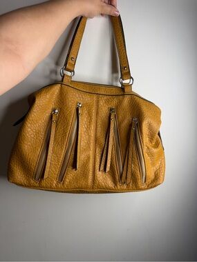 Women's Mustard Yellow Shoulder Bag - Stylish Zipper Detail